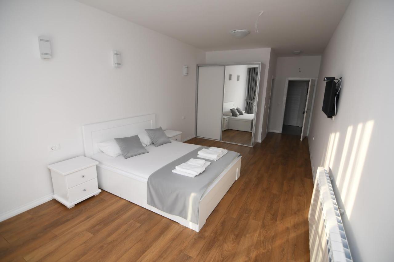 Elan Luxury Apartments & Rooms プラヴ エクステリア 写真